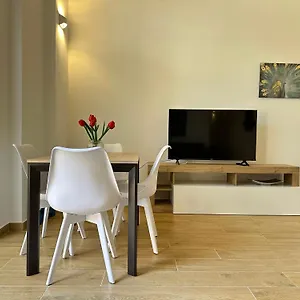  Appartamento Living Ripa Italia